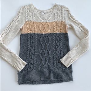 GAP sweater